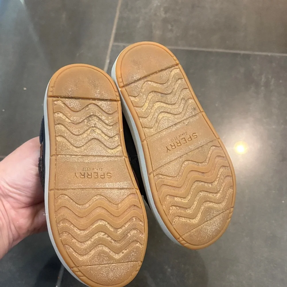 Sperry Kids Navy and Brown Moccasins